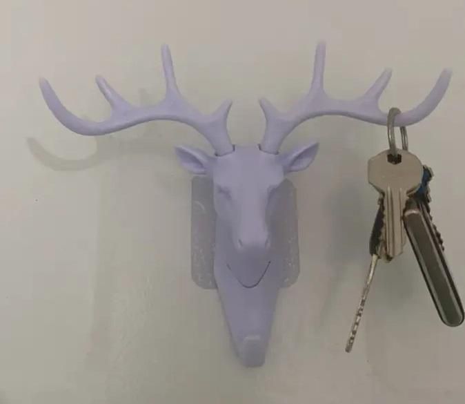 Self-Adhesive Deer Head Hanging Hook – No-Drill Wall Hooks (Pack of 2)