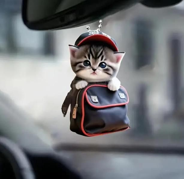 crylic Magic Kitten Car Pendant – Cute & Charming Rearview Mirror Accessory