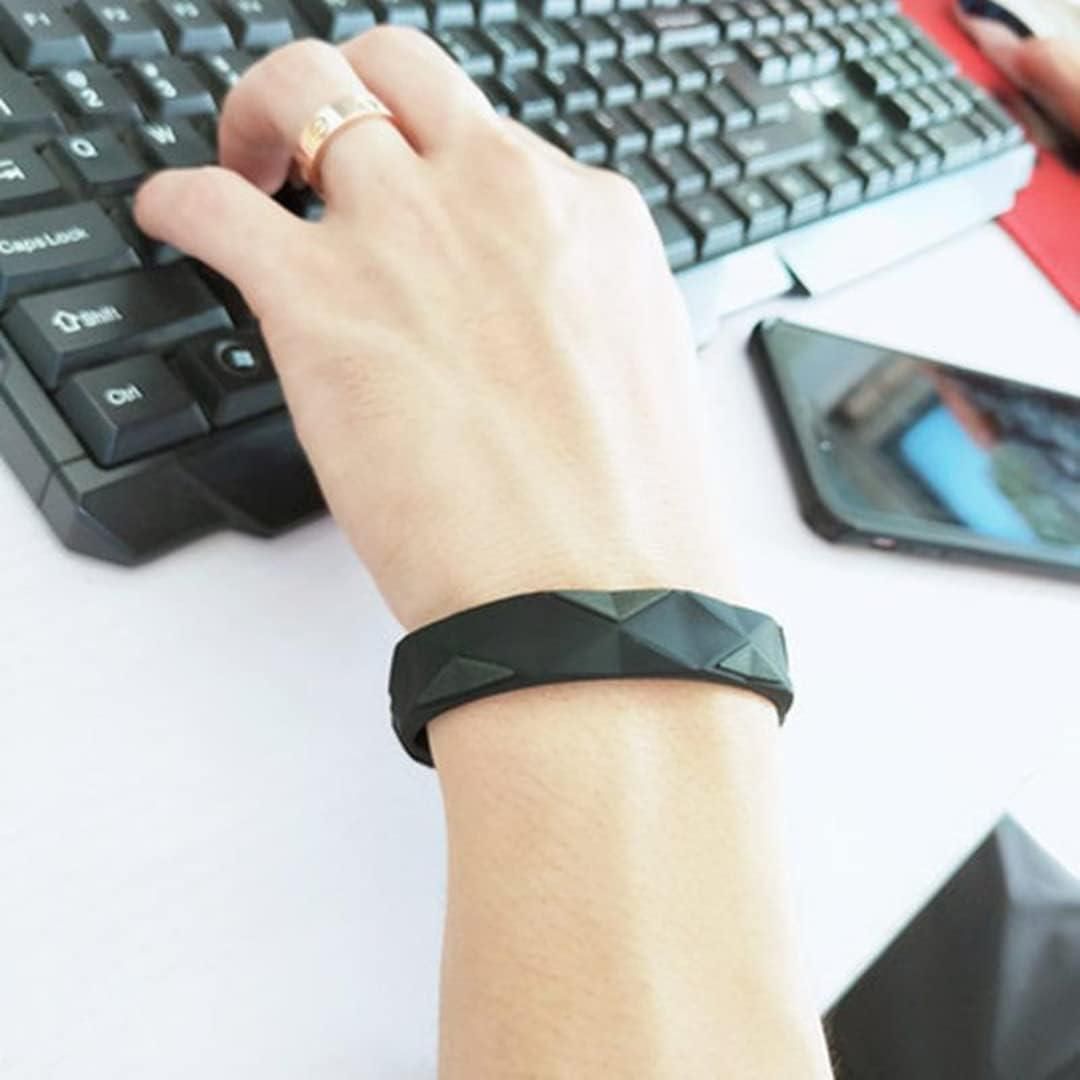 Sugar Control Silicone Band – Environment-Friendly Adjustable Band for Blood Sugar Management