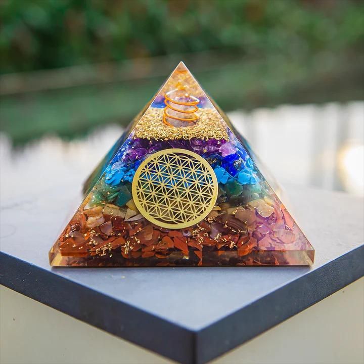 Seven Chakra Orgon Pyramid – Crystal Healing Energy Generator for Meditation & Positive Vibes